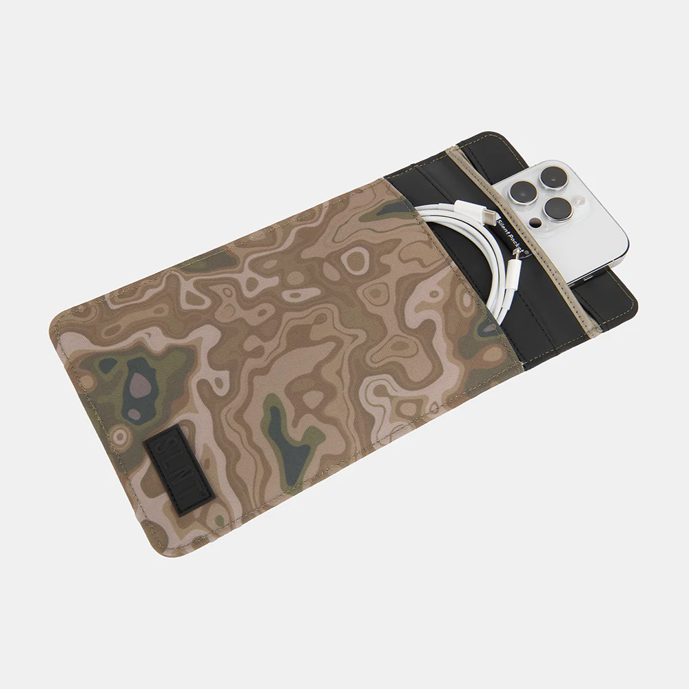 SLNT Faraday Phone Sleeve - Image 68