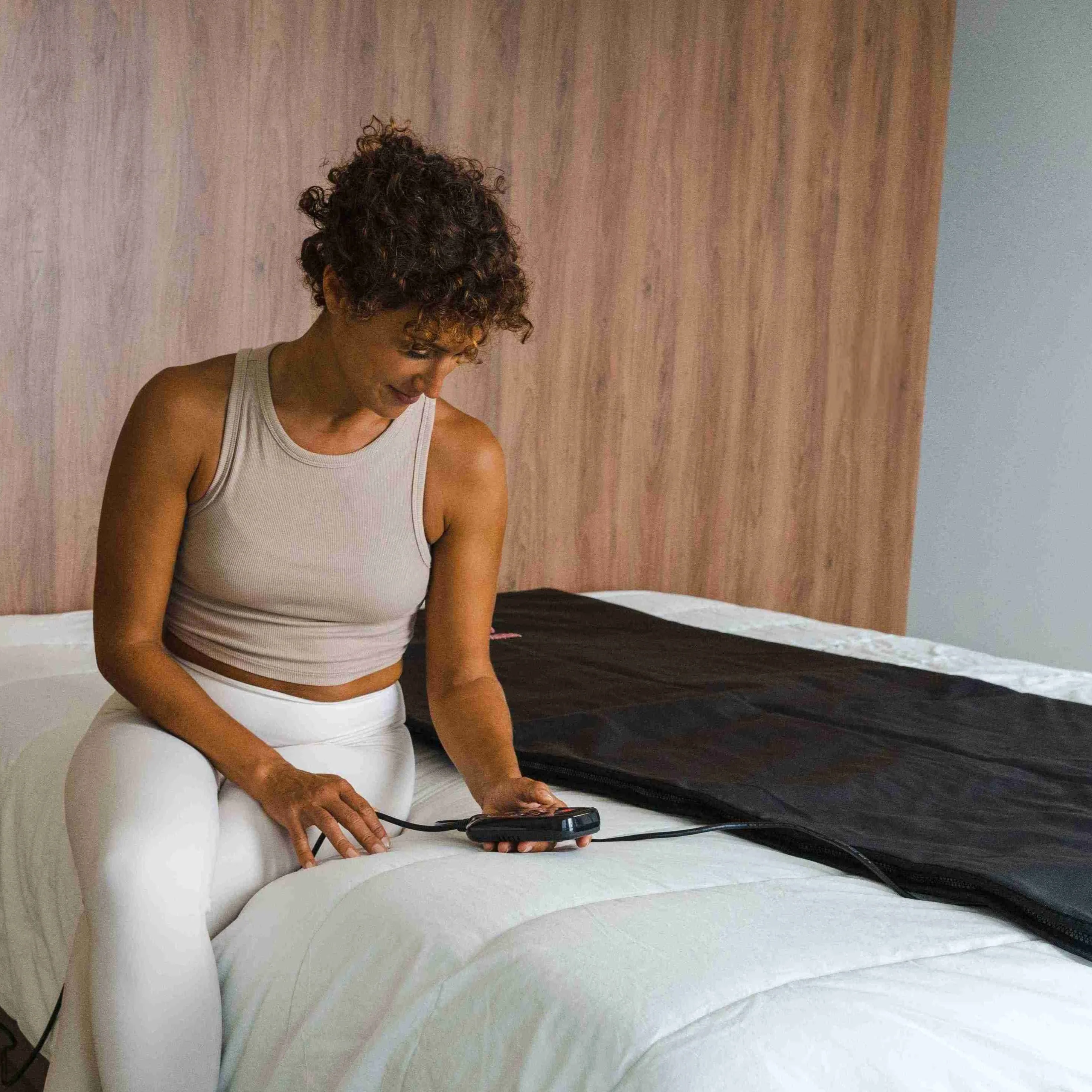 Prasanna Extremely Low EMF Infrared Sauna Blanket - Image 4