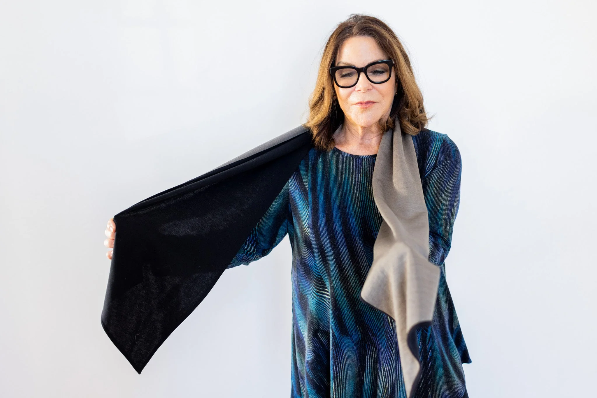 TRU47 Reversible Silver Cotton Double Knit Scarf - Image 3