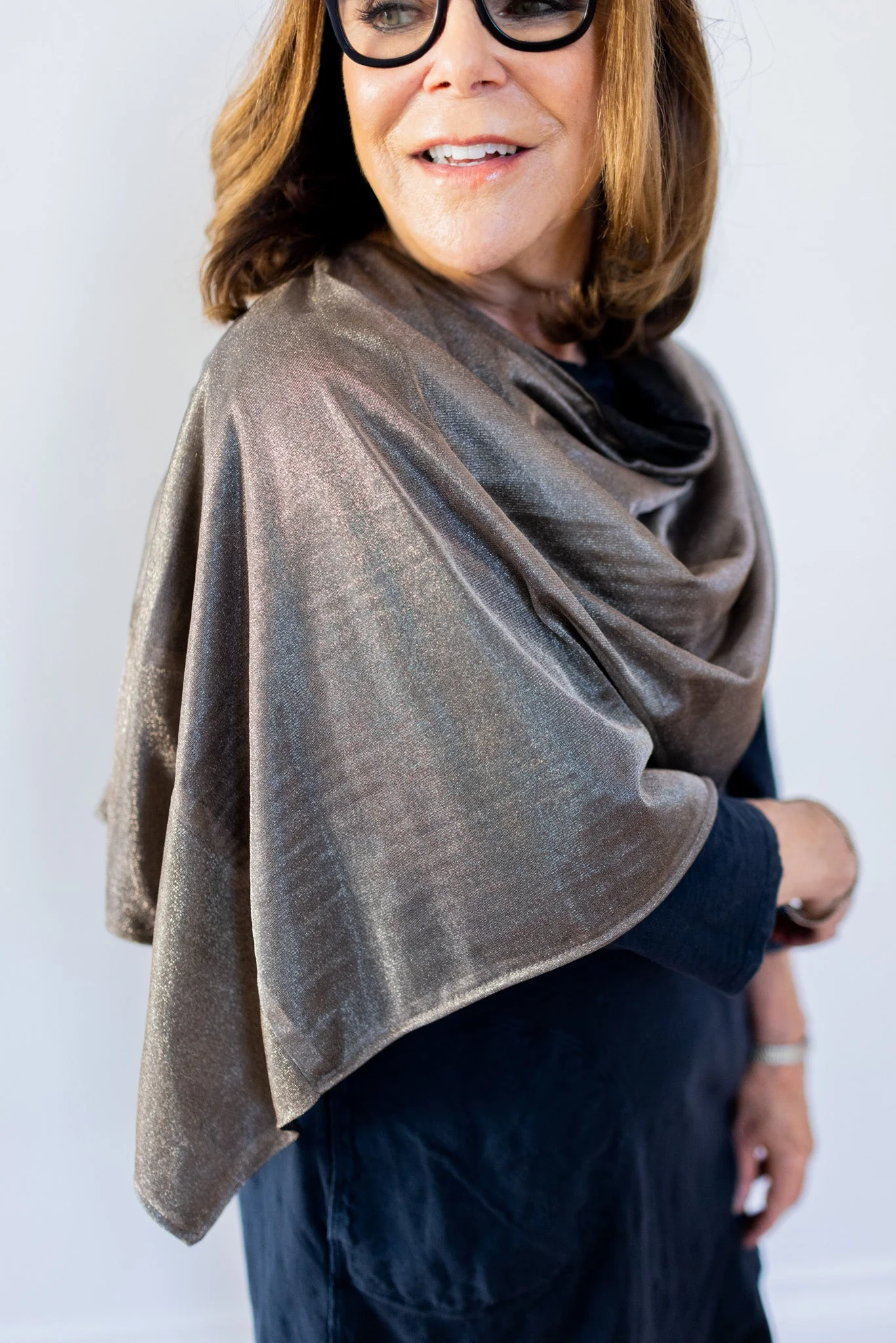 TRU47 Reversible Silver Mesh & Black Jersey Modal Poncho - Image 2